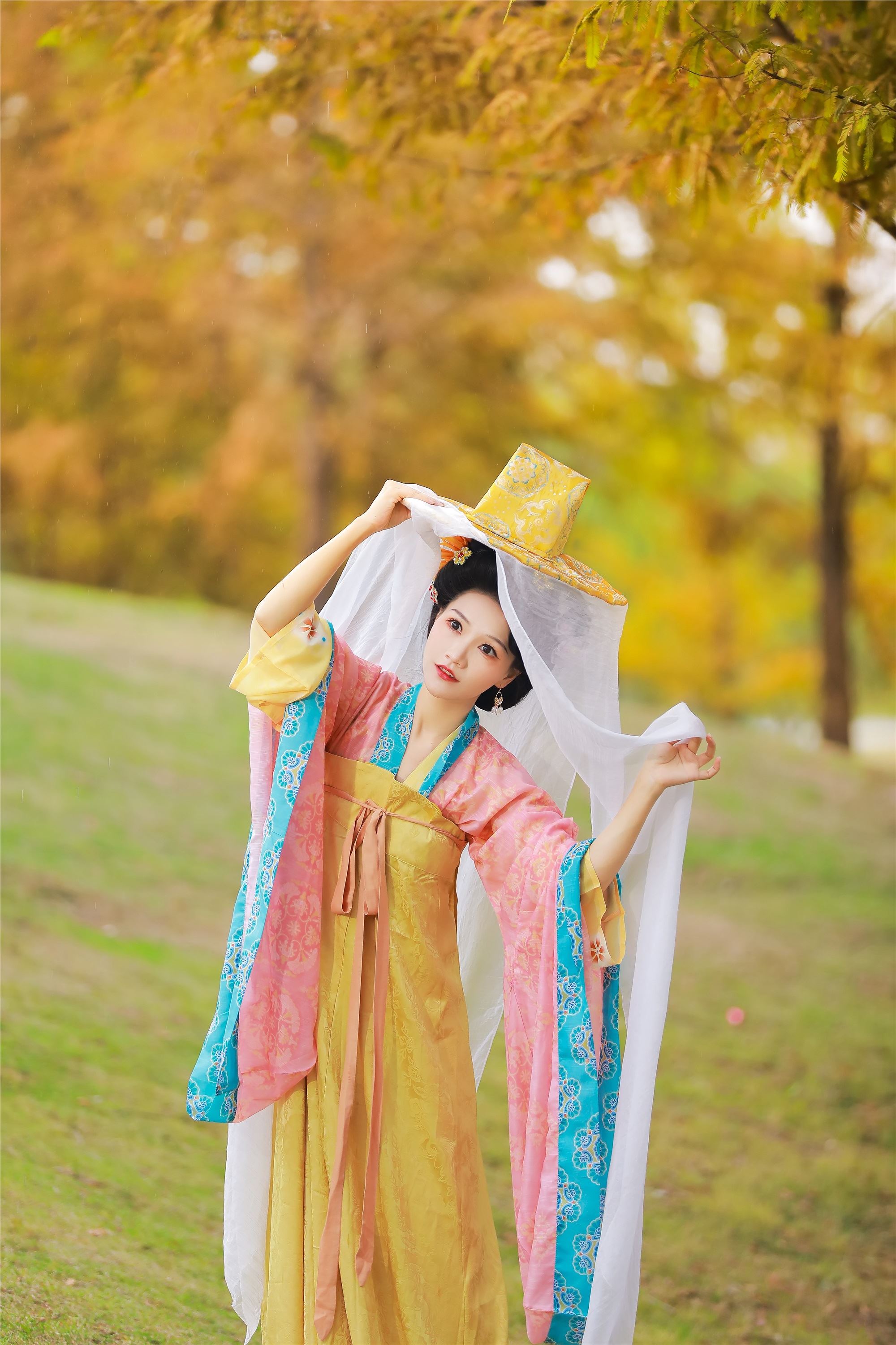 YITUYU艺图语 2025.02.07 秋意浓 焚香小也